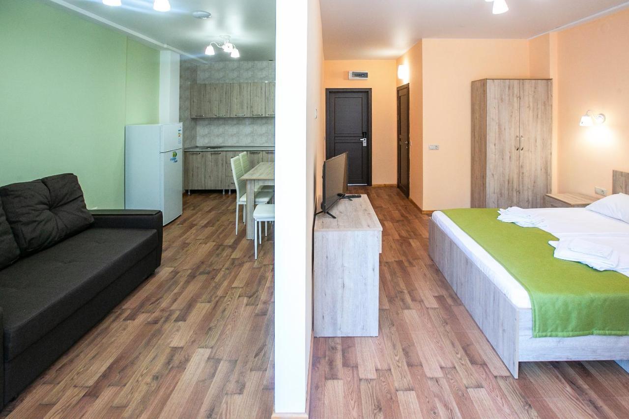 Гостиница "Курорт" Πιτσούντα Εξωτερικό φωτογραφία